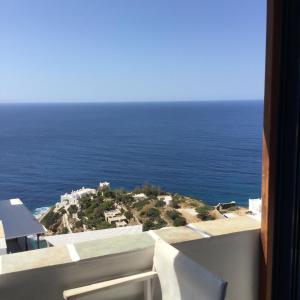 Hermes-Ios Rooms To Let