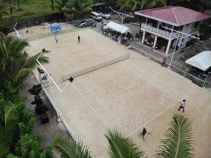 Cheskas Tennis Paradise & Beach House