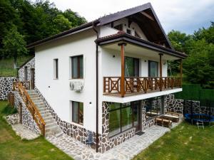 Къща за гости Крис