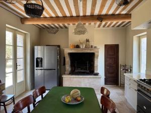 Villas Villa spacieuse avec jardin a Saignon : photos des chambres