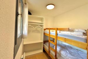 Appartements Apartment with terrace and view on the Mont Blanc : photos des chambres
