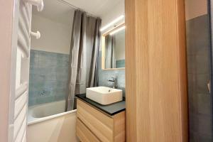 Appartements Apartment with terrace and view on the Mont Blanc : photos des chambres