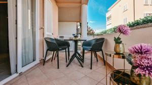 Deluxe Apartment Malin 3 near the beach