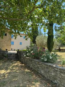 Villas Villa spacieuse avec jardin a Saignon : photos des chambres