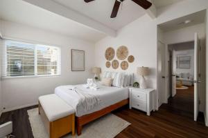 Chic Beach Retreat - Newly Furnished 1BR in Ocean Beach!