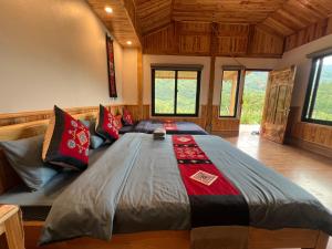 Sapa Hmong Bungalow Homestay