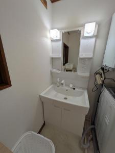 Villa Ishiba-Otsu by Kyoto ヴィラ石場大津 by 京都