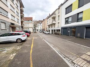 Appartements Le Golden - Centre Ville - Acces Transports en Commun - Balcon Cosy - Commerces a Proximite : photos des chambres