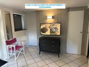 Appartements MAISON DES VIGNES- TROQUAIROU et BECCA MOTTA : photos des chambres