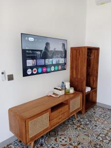 Uma Desa - Surf And Stay Medewi