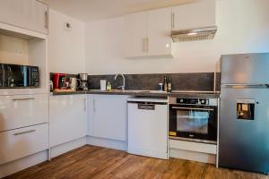 Maisons de vacances Maison Segrais - 6 pers - jardin - Vaugueux - Abbaye : photos des chambres