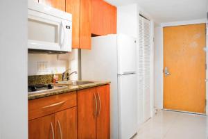 Comfortable Brickell Studio - City View & Free Parking