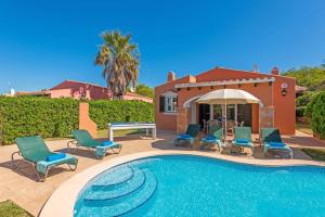 Villa Rotxa by Villa Plus