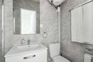 Comfort & Light in Boulogne I 10 Min to Paris Metro