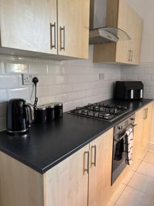 4 Bed Contractor House