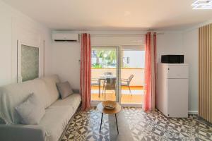 WELCS APARTAMENTO 273 EMP con piscina publica