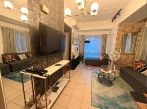 Forbeswood Parklane Condominium