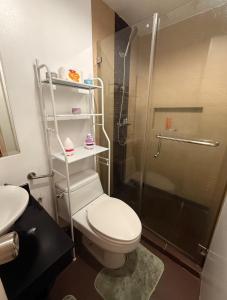 Forbeswood Parklane Condominium