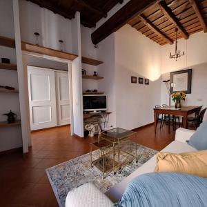 Exclusive apartment Borgo Pio