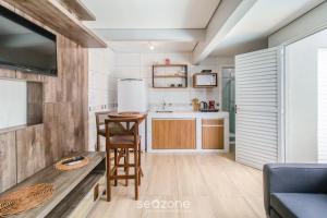 Estúdio Modernos em Condomínio com Piscina em Floripa - ASK