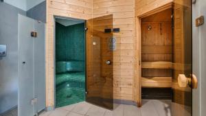 GDANSK CENTER SPA Wellness Parking WATERLANE ISLAND