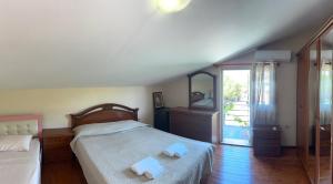 DENYs Apartment