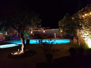 Villas VILLA SANLOREN Piscine et Jacuzzi : photos des chambres