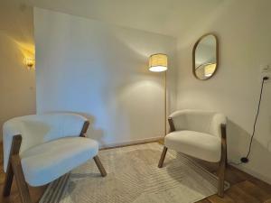 Villas Les Hauts de Bezouce, Vue, Piscine & Calme : photos des chambres