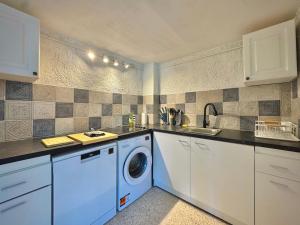 Villas Les Hauts de Bezouce, Vue, Piscine & Calme : photos des chambres