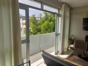 Hermoso apartamento de tres dormitorios con jacuzzi