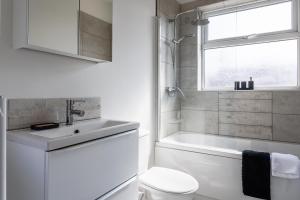 Central Darlington 3 bedroom home