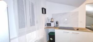 Appartements T3 centre renove 50 m2 confort ! : photos des chambres