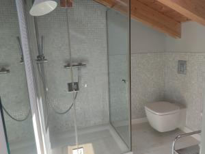 Apartamento abuhardillado en centro histórico Burgos
