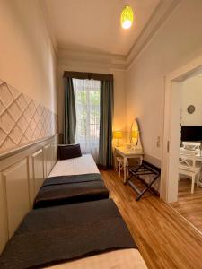 Luxury at Old City Wall - in the Heart of Budapest
