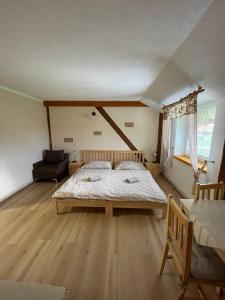 Penzion a Vinárna Velký dvůr