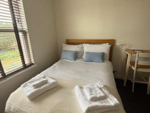 Pass the Keys Modern Elegant Studio 20 Minutes to Central London