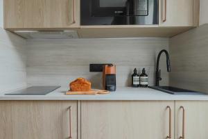 Magnificent apartment -1BR-4P- Canal Saint-Martin