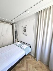 Wałowa 40A - My Way