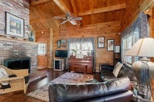 Easton Escape a notch above