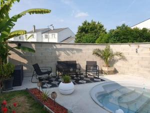 Villas maison, trois chambres,jardin,piscine : photos des chambres