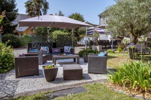 Hotels Logis Hotel l'Amandier : photos des chambres
