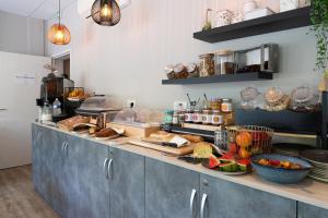 Hotels Logis Hotel l'Amandier : photos des chambres
