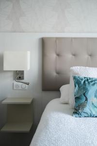 Hotels Logis Hotel l'Amandier : photos des chambres