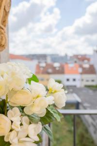 Liiiving in Porto - Downtown Balcony Studio