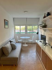 Luminoso Apartamento en la Playa de San Juan