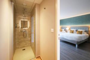 Hotels Logis Hotel l'Amandier : photos des chambres