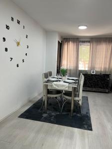 Apartman u srcu apatina