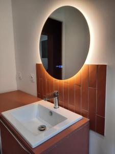 Grand Gîte et Moucherolles - 17 Pers