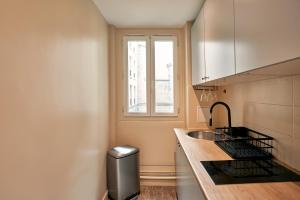 Charming Batignolles Studio
