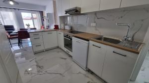 Nerina Luxury Villa 01